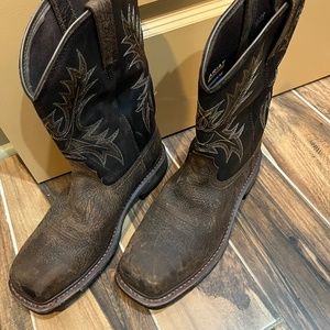 Workhog Ariat boots  10 Waterproof and ASTM certified